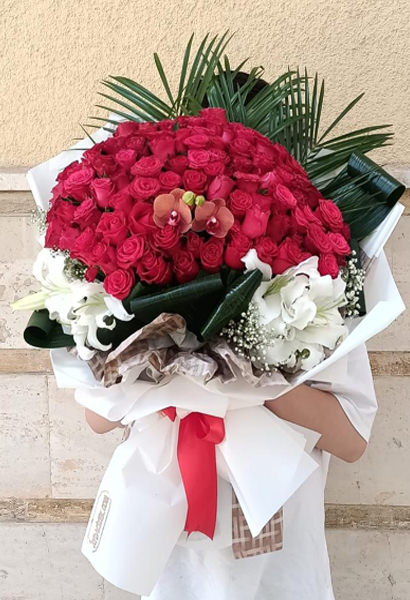 101 Gül ve Lilyum Buketi